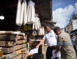 Pemkab Karo Laksanakan Penertiban dan Penataan Pedagang Pusat Pasar Berastagi Secara Berkelanjutan