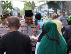 Hari ke-5 Ramadhan, Polres Langkat Berbagi Takjil untuk Masyarakat