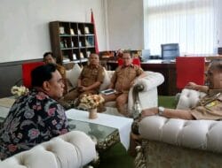 Wakil Bupati PAkpak Bharat, H Mutsyuhito Solin Dr, M.Pd menenerima Audensi Kepala Kantor Badan Narkotika Nasional Kabupaten Karo