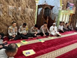 Personel Polres Langkat Laksanakan Binrohtal, Kapolres Tekankan Peningkatan Iman dan Integritas Pasca Lebaran