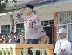 Kapolres Langkat Jadi Pembina Upacara di SMAN 1 Hinai, Tanamkan Disiplin, Anti Bullying dan Kesadaran Hukum Generasi Muda
