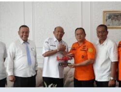 Syah Afandin Raih Penghargaan Basarnas atas Penanganan Banjir Langkat