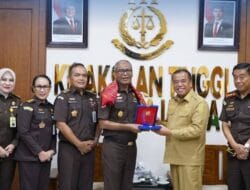Perkuat Sinergi Dengan Adhyaksa, Bupati Karo Sambangi Kejati Sumut