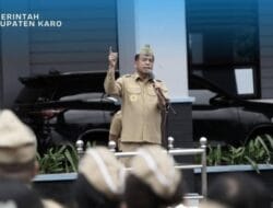 Bupati Karo Pimpin Apel Gabungan ASN, Serahkan SPPT dan DHKP PBB 2026 Kepada Seluruh Camat Se – Kabupaten Karo.