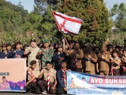 Bupati Pakpak Bharat Franc Bernhard Tumanggor memimpin Apel Gabungan