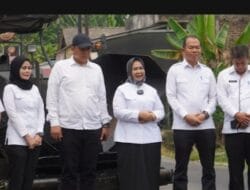 Bupati Tiorita Tinjau Jalan Secanggang, Tahap I Rampung Sesuai Janji